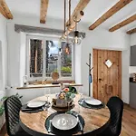 Casa Oliva - Boutique Townhouse - Ascona - Happy Rentals